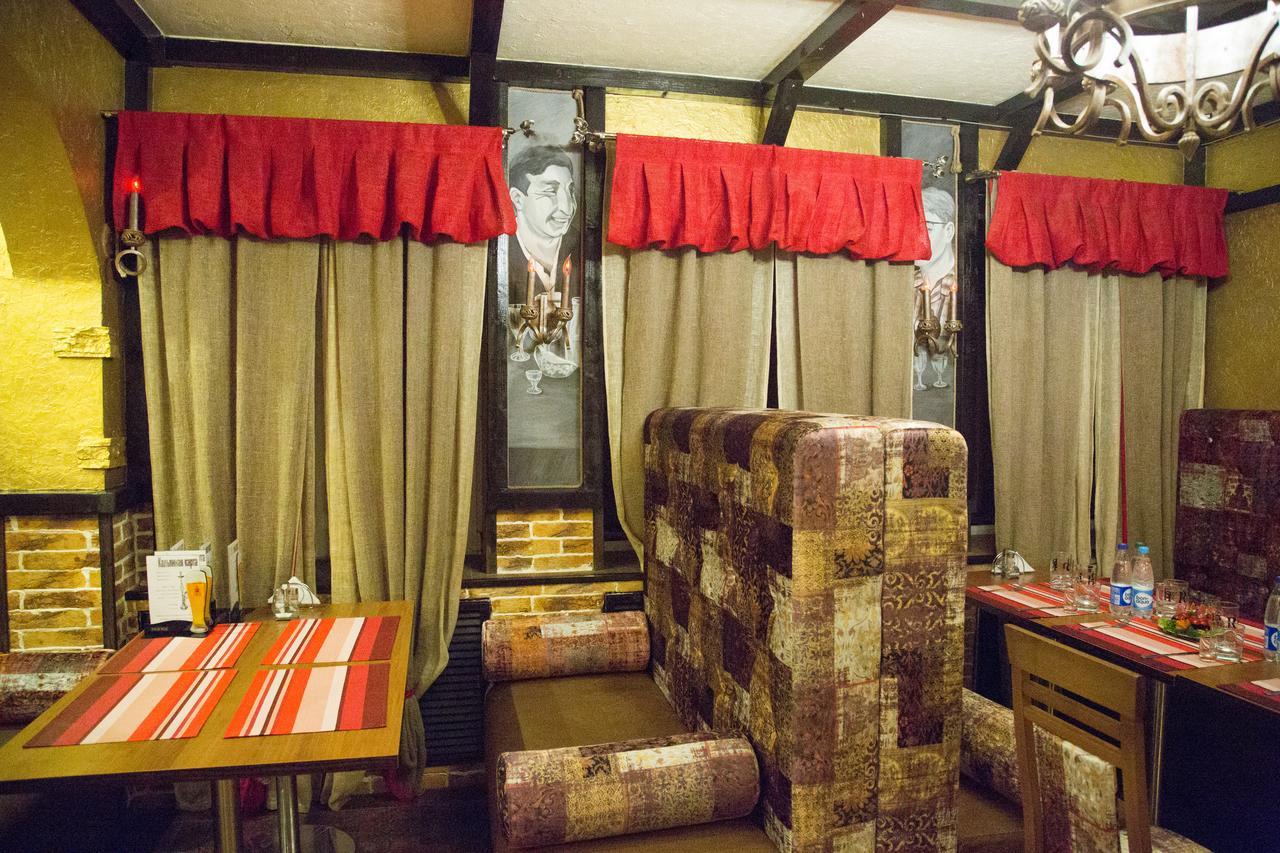 Krts Korona Hotel Sudilovichi Екстериор снимка